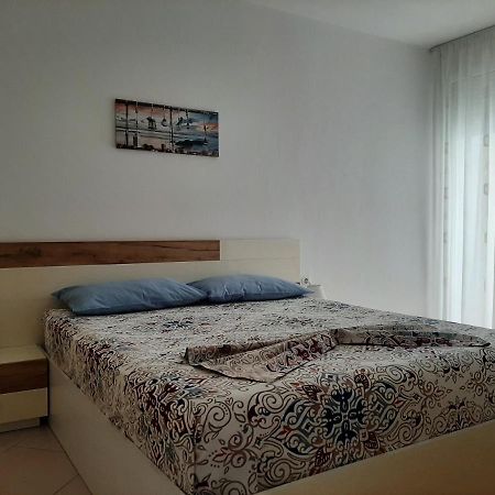 Kela Apartment 3 Sarandë Exterior foto